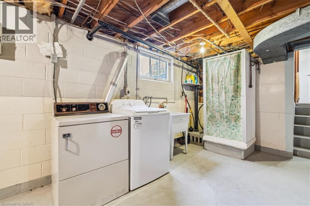 1 Westview Crescent, Waterdown, Ontario  L8B 0E4 - Photo 21 - 40810773