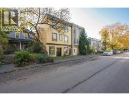 832 E PENDER STREET, Vancouver, British Columbia