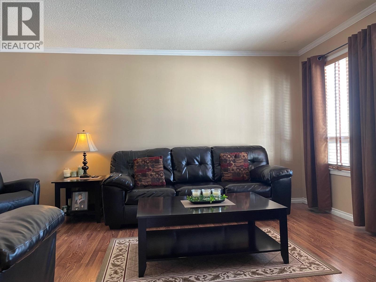 5548 Minnaker Crescent, Fort Nelson, British Columbia  V0C 1R0 - Photo 12 - R3098012