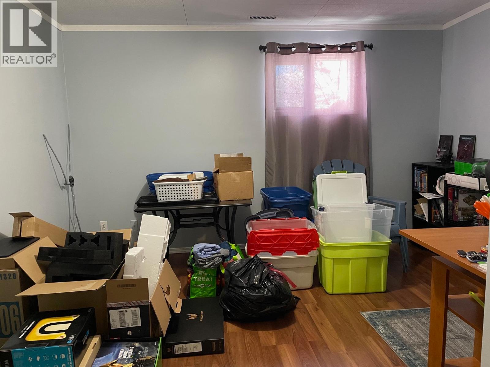 5548 Minnaker Crescent, Fort Nelson, British Columbia  V0C 1R0 - Photo 17 - R3098012