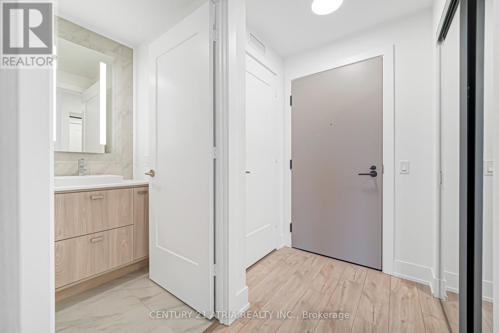 417 - 858 Dupont Street, Toronto, Ontario  M6G 0C1 - Photo 3 - W12866344