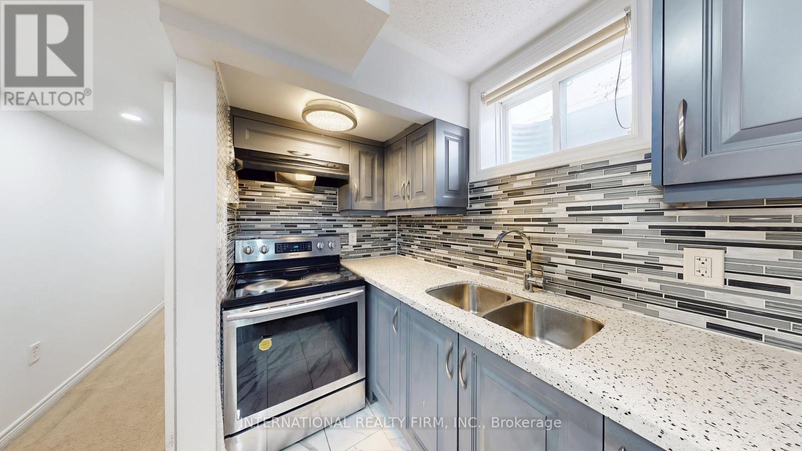 50 Biddens Square, Brampton, Ontario  L6P 0W4 - Photo 39 - W12866356