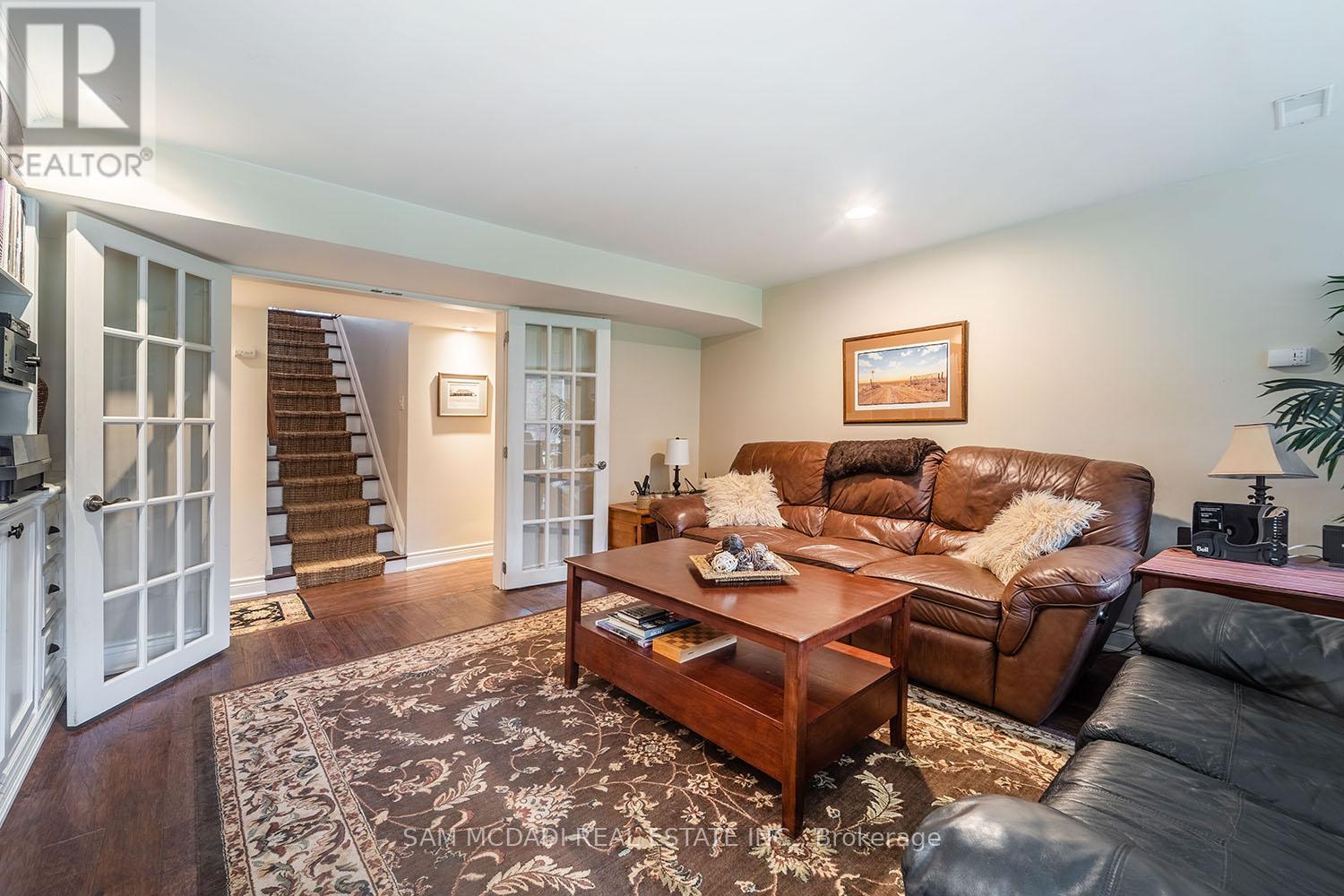 388 Ash Road, Oakville, Ontario  L6J 4P7 - Photo 31 - W12866514