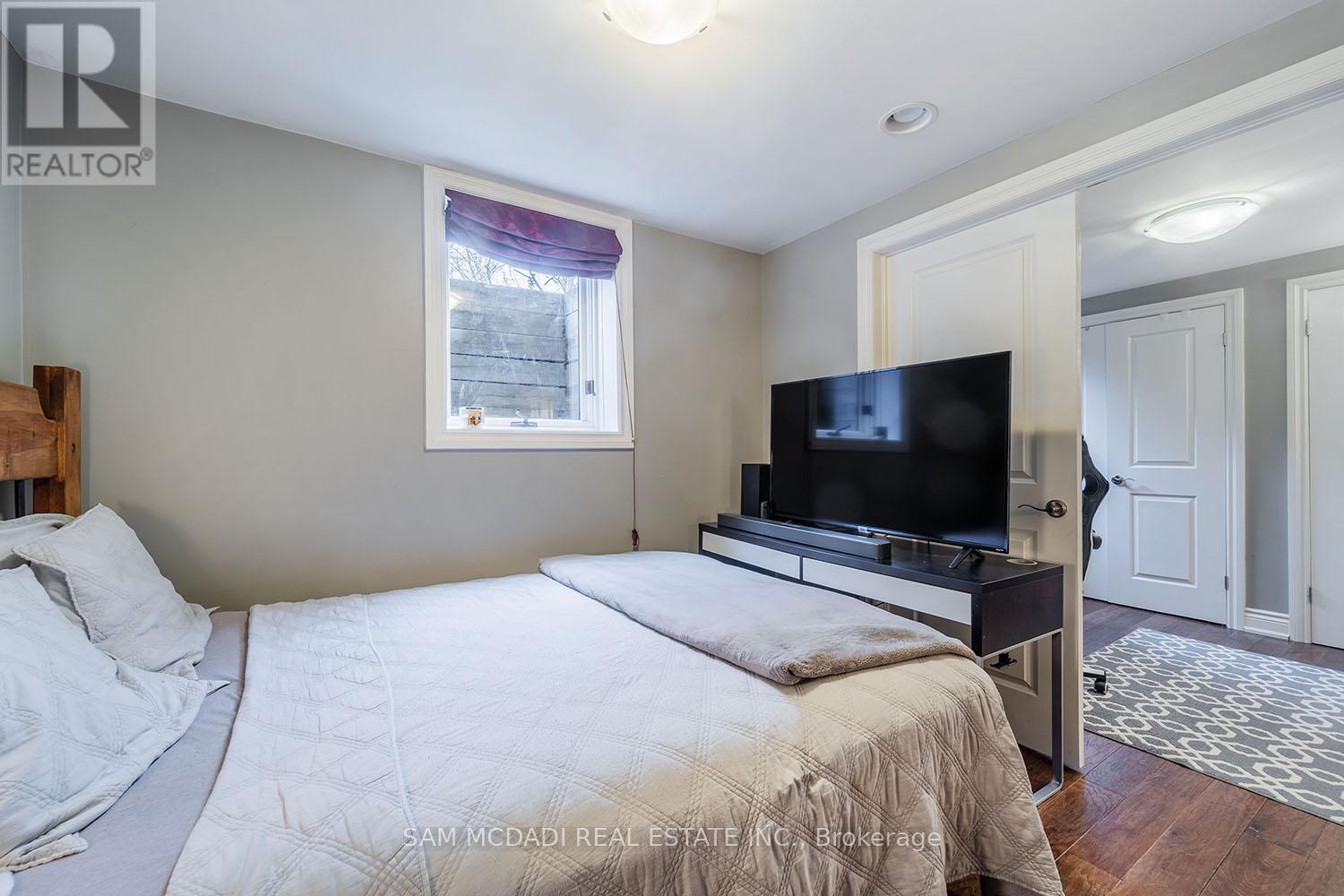 388 Ash Road, Oakville, Ontario  L6J 4P7 - Photo 36 - W12866514