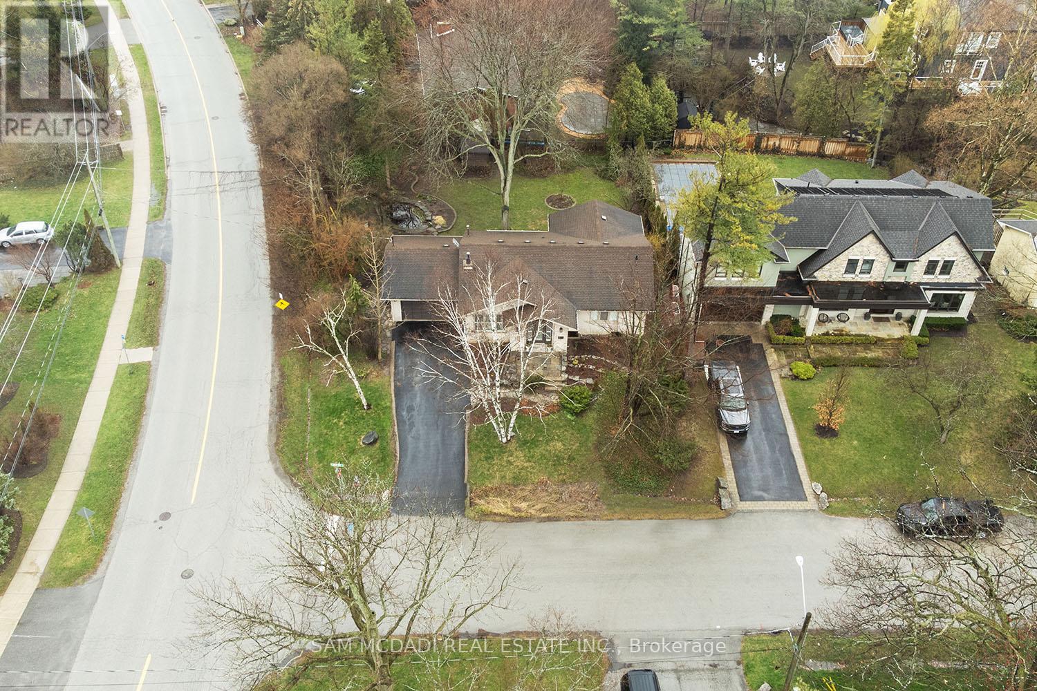 388 Ash Road, Oakville, Ontario  L6J 4P7 - Photo 40 - W12866514