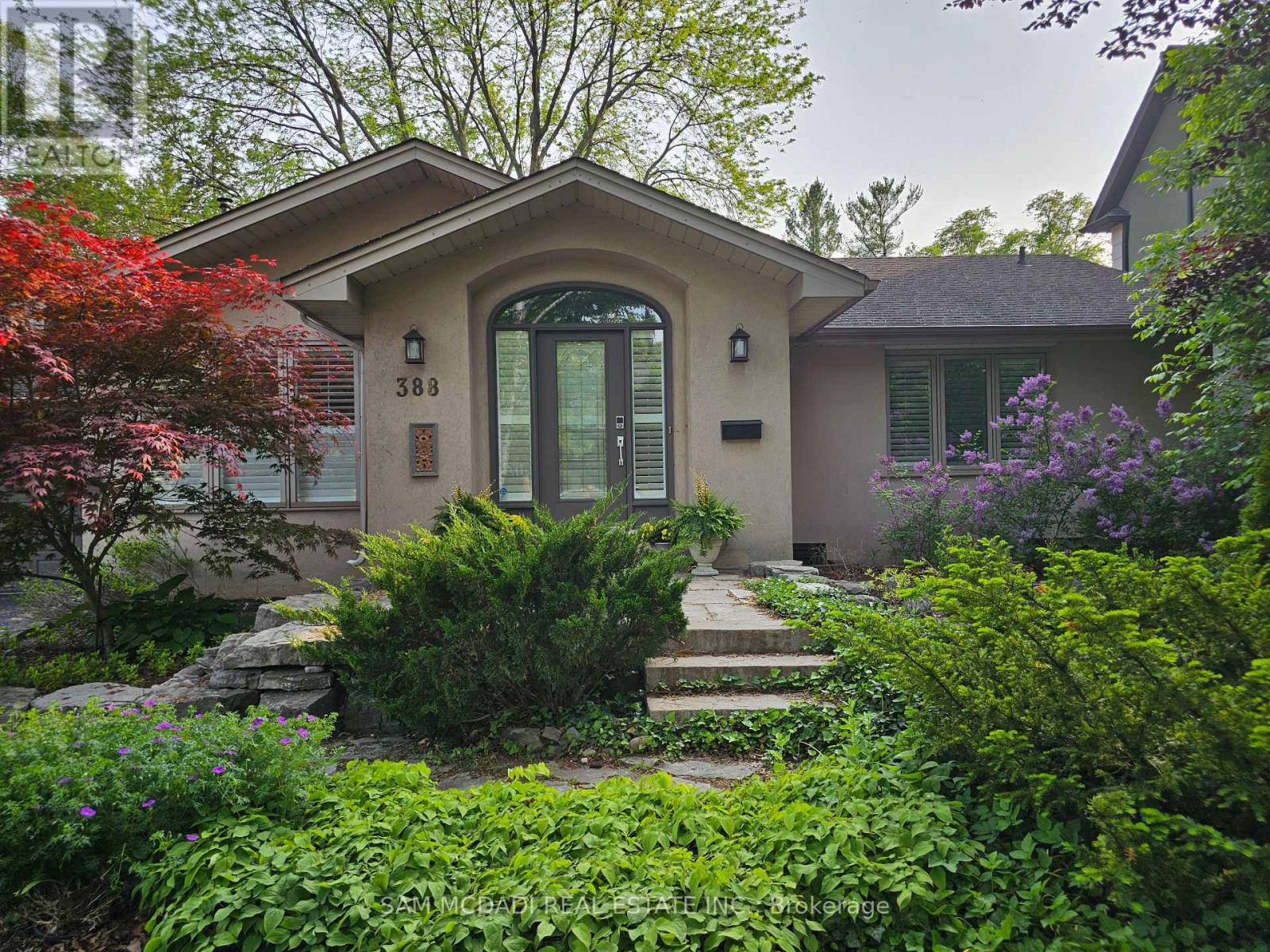 388 Ash Road, Oakville, Ontario  L6J 4P7 - Photo 46 - W12866514