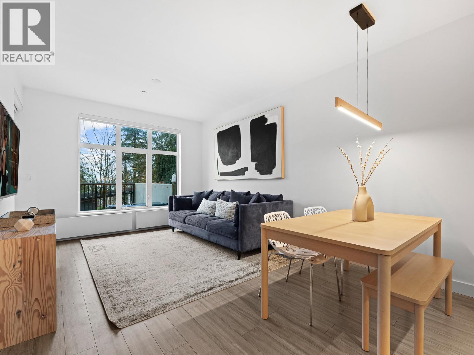 107 733 E 3rd Street, North Vancouver, British Columbia  V7L 1G8 - Photo 2 - R3090101