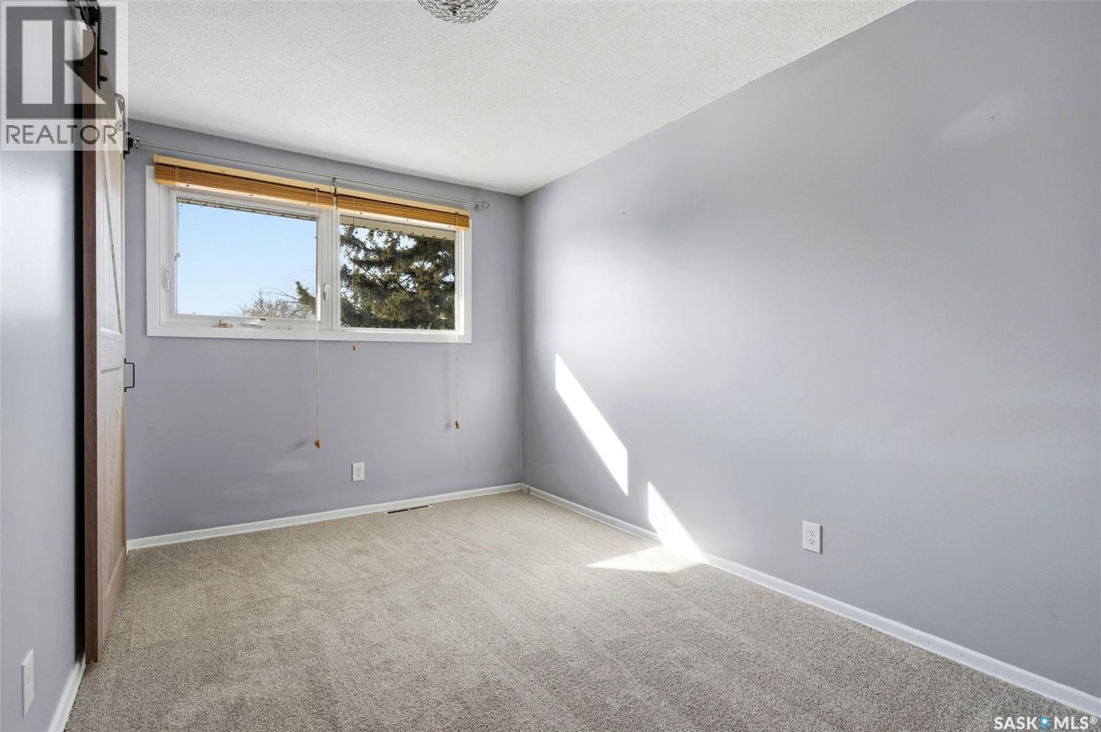 215 Dorothy Street, Regina, Saskatchewan  S4T 5V7 - Photo 24 - SK030055