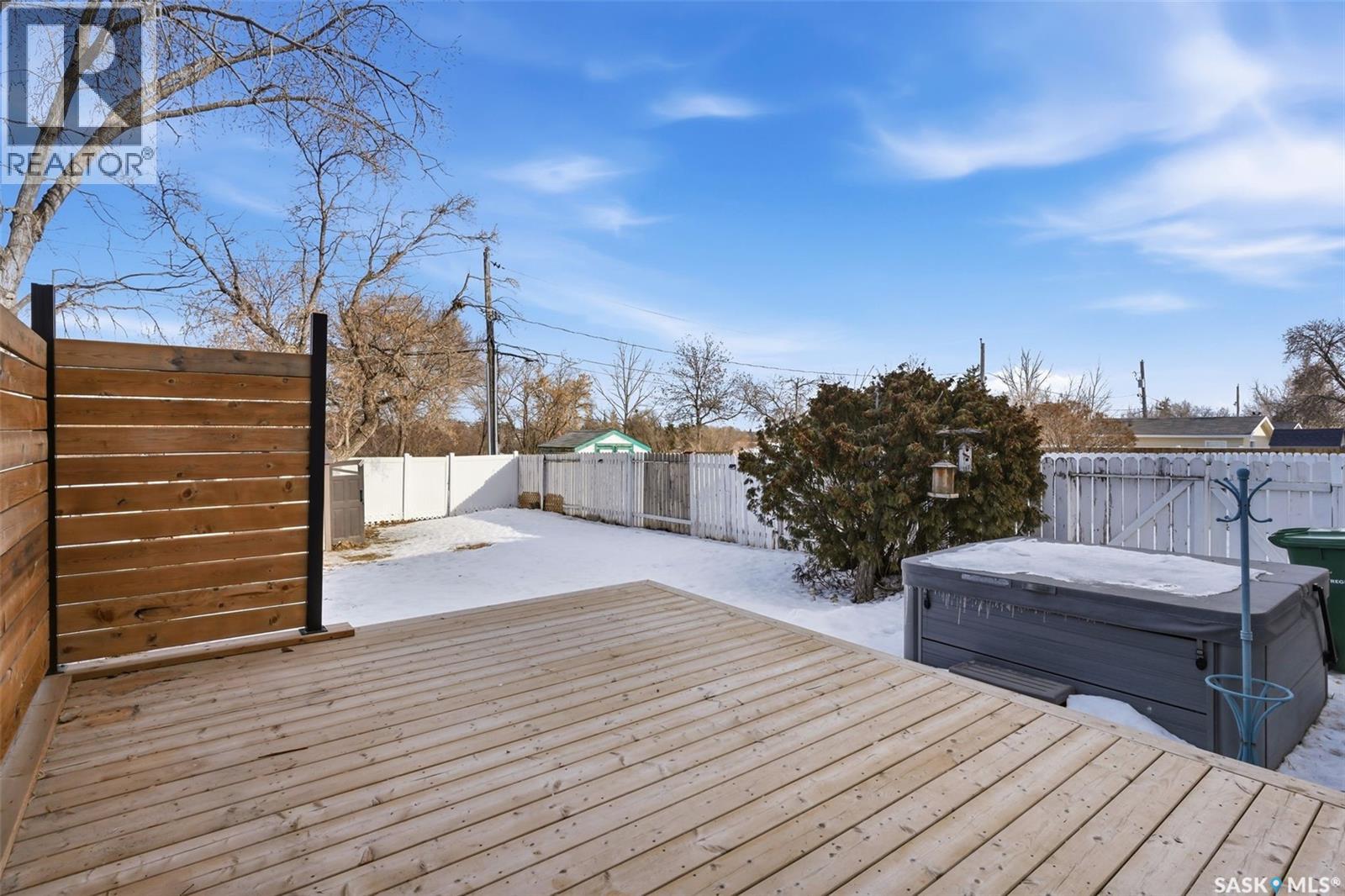 215 Dorothy Street, Regina, Saskatchewan  S4T 5V7 - Photo 33 - SK030055