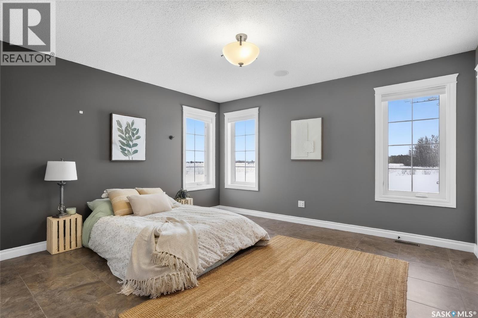 Warman Grid Road Acreage, Corman Park Rm No. 344, Saskatchewan  S0K 0E7 - Photo 18 - SK029904