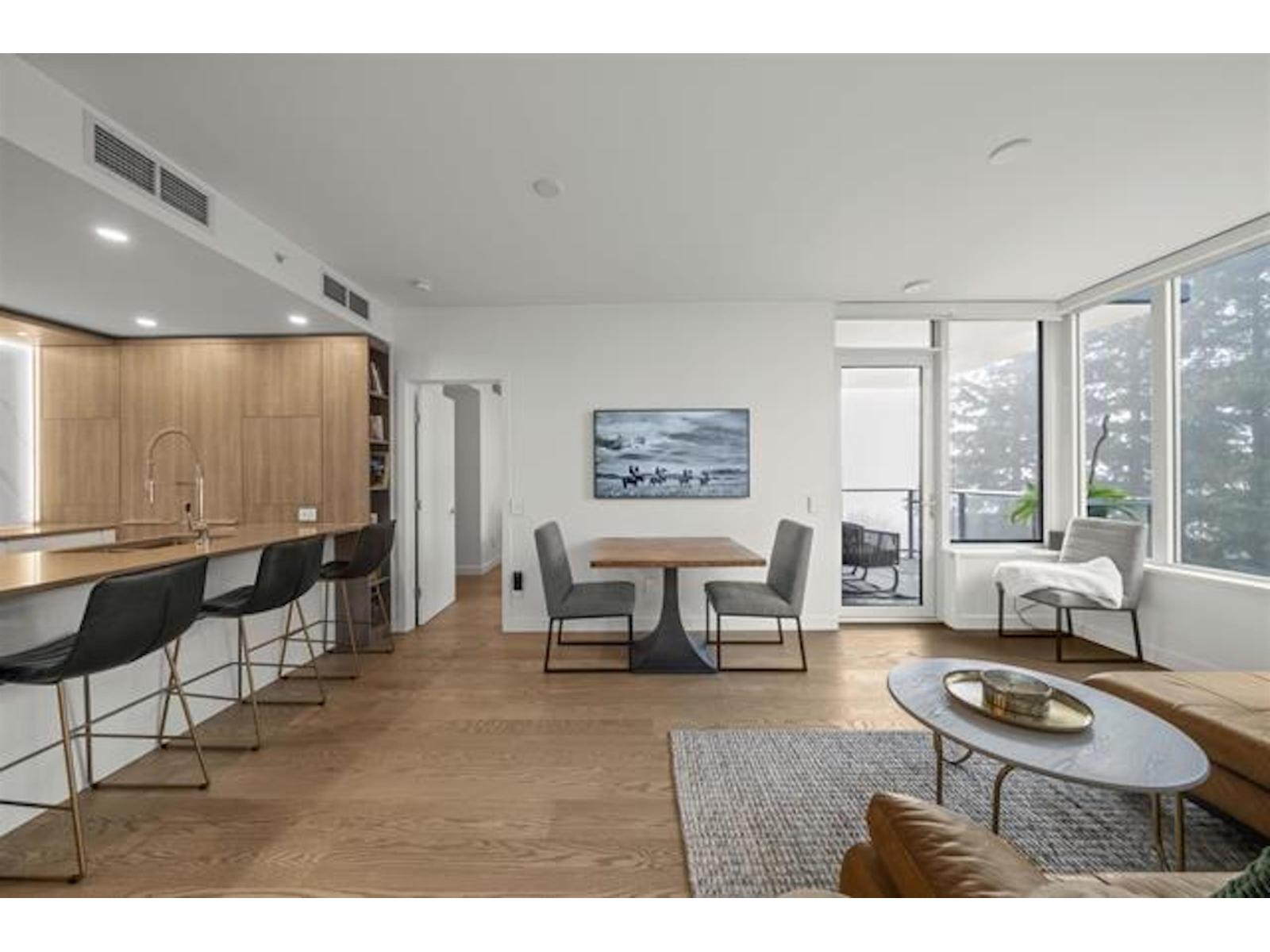 501 15165 Thrift Avenue, White Rock, British Columbia  V4B 0C1 - Photo 7 - R3097129