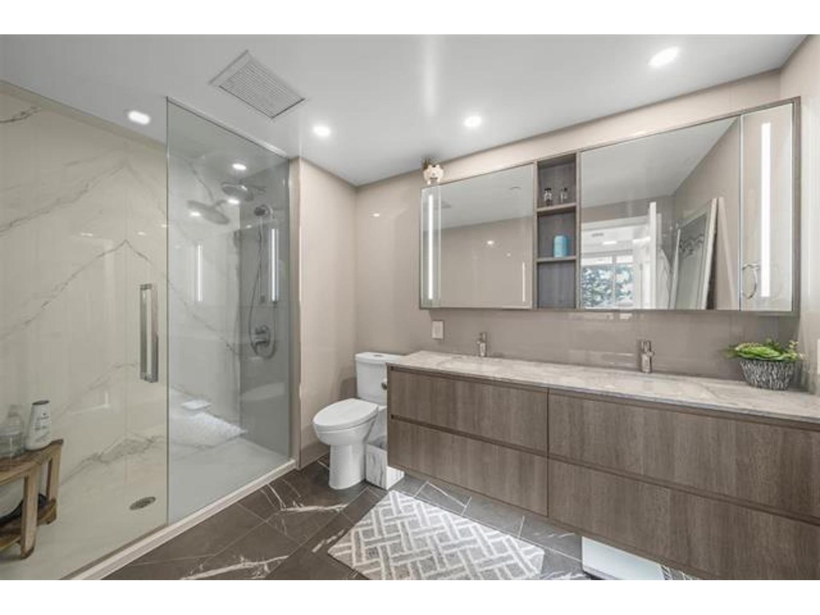 501 15165 Thrift Avenue, White Rock, British Columbia  V4B 0C1 - Photo 15 - R3097129