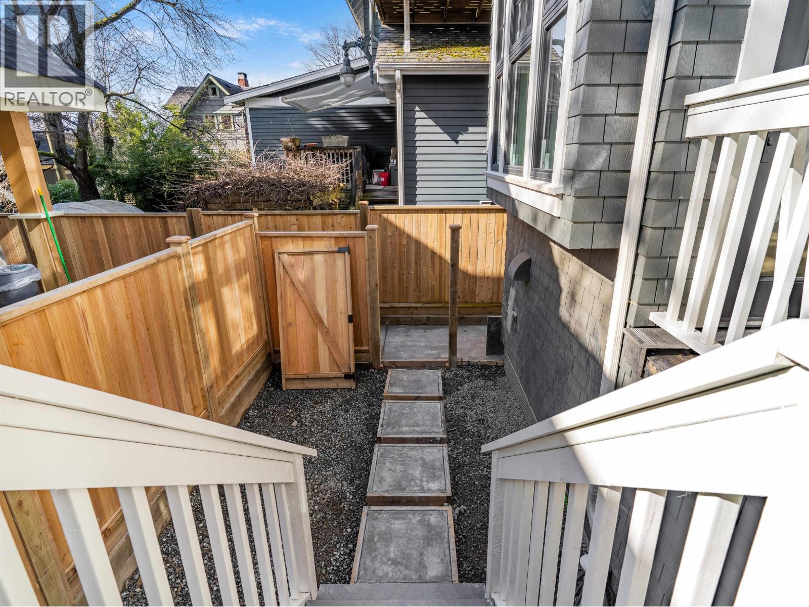 2568 W 2nd Avenue, Vancouver, British Columbia  V6K 1J8 - Photo 28 - R3096101