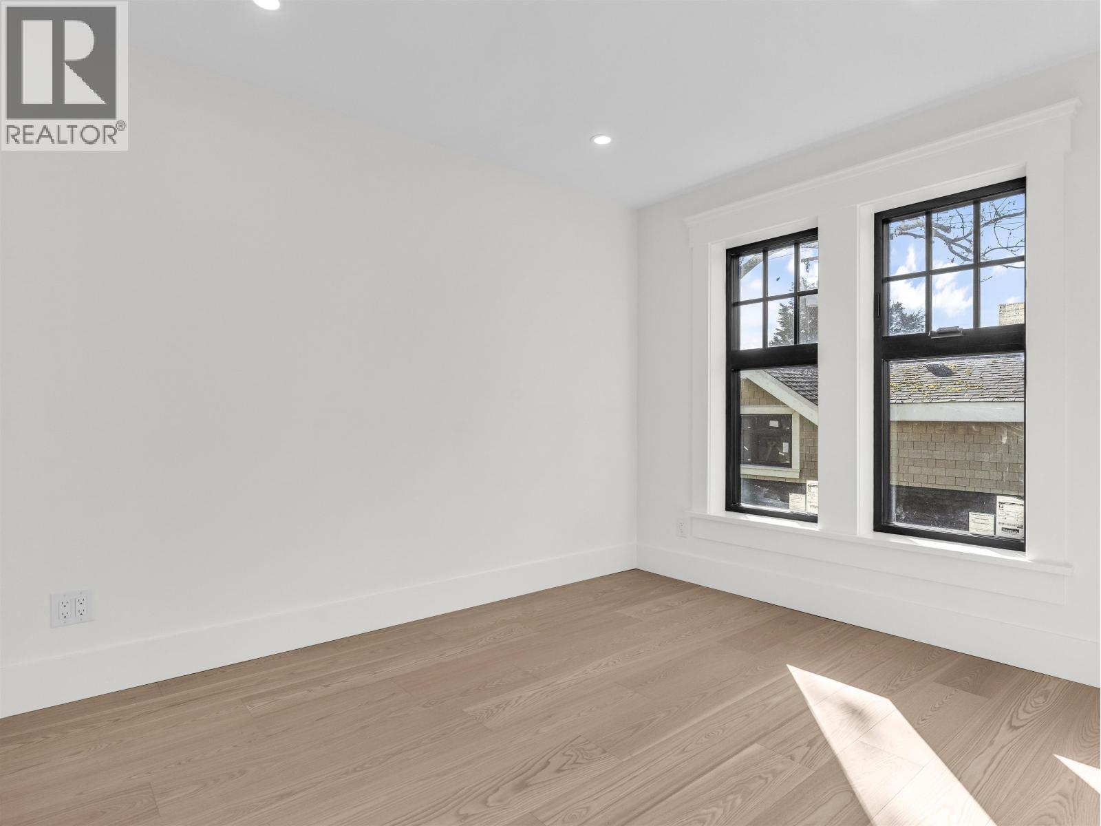 2568 W 2nd Avenue, Vancouver, British Columbia  V6K 1J8 - Photo 14 - R3096101