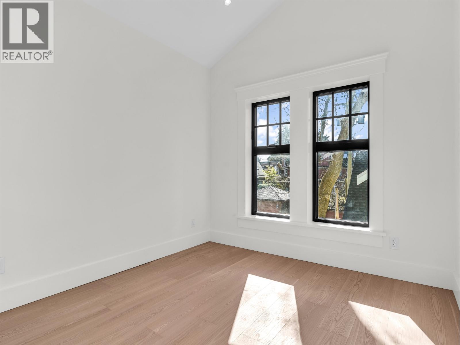 2566 W 2nd Avenue, Vancouver, British Columbia  V6K 1J8 - Photo 19 - R3096096