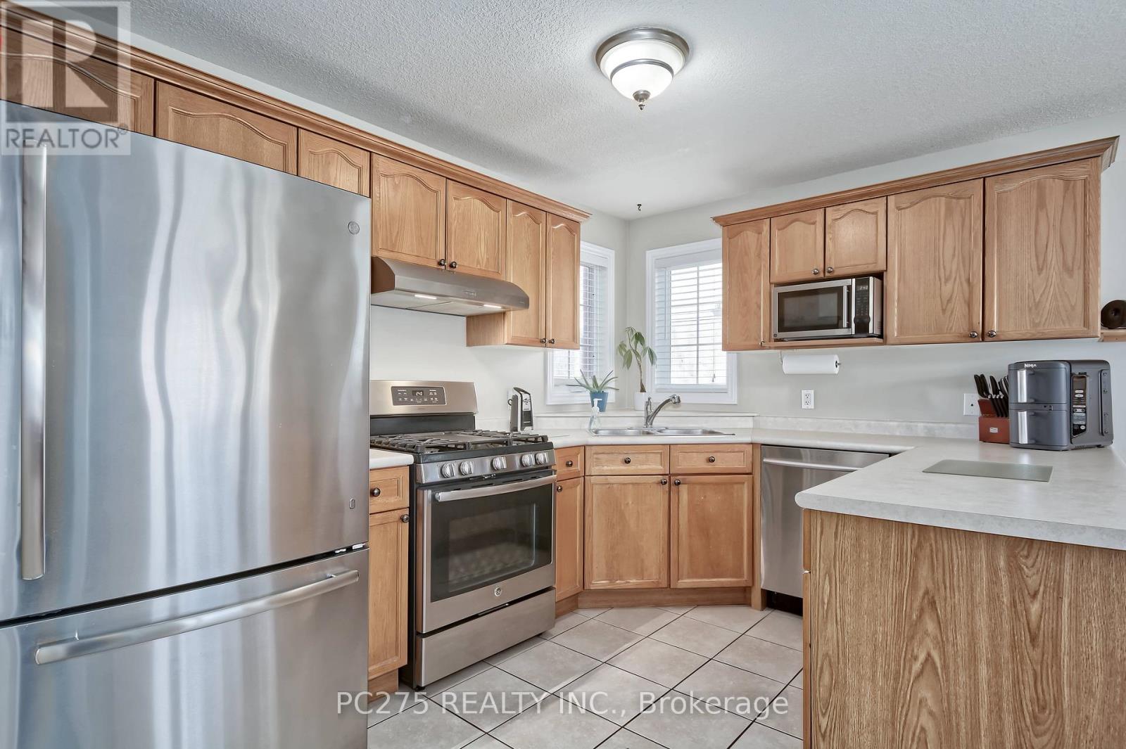 448 Forest Creek Place, London East, Ontario  N5Y 5T6 - Photo 10 - X12866346