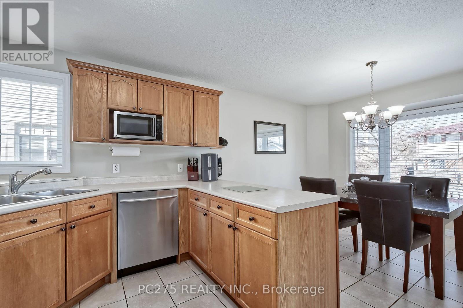 448 Forest Creek Place, London East, Ontario  N5Y 5T6 - Photo 11 - X12866346