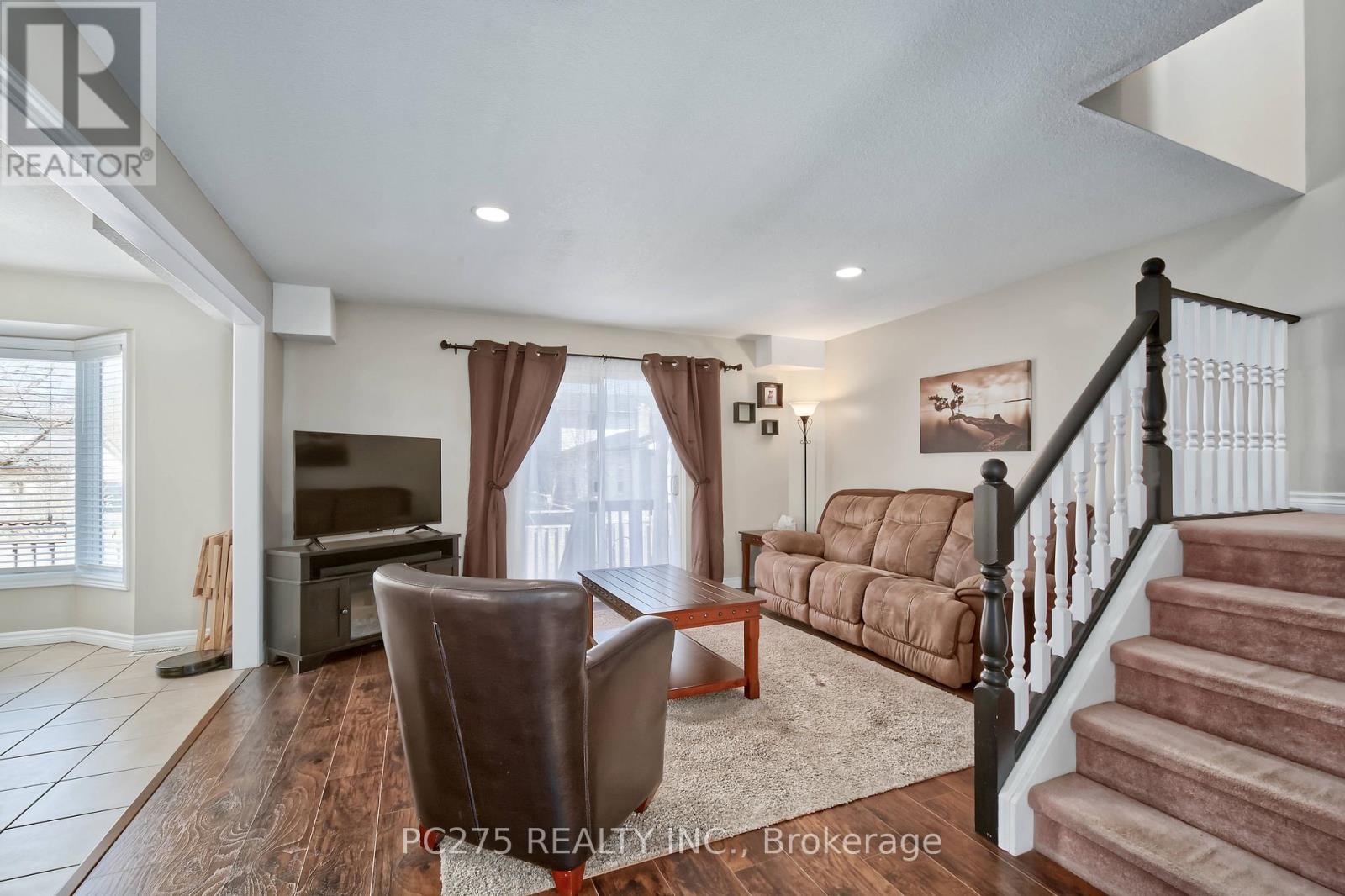 448 Forest Creek Place, London East, Ontario  N5Y 5T6 - Photo 7 - X12866346