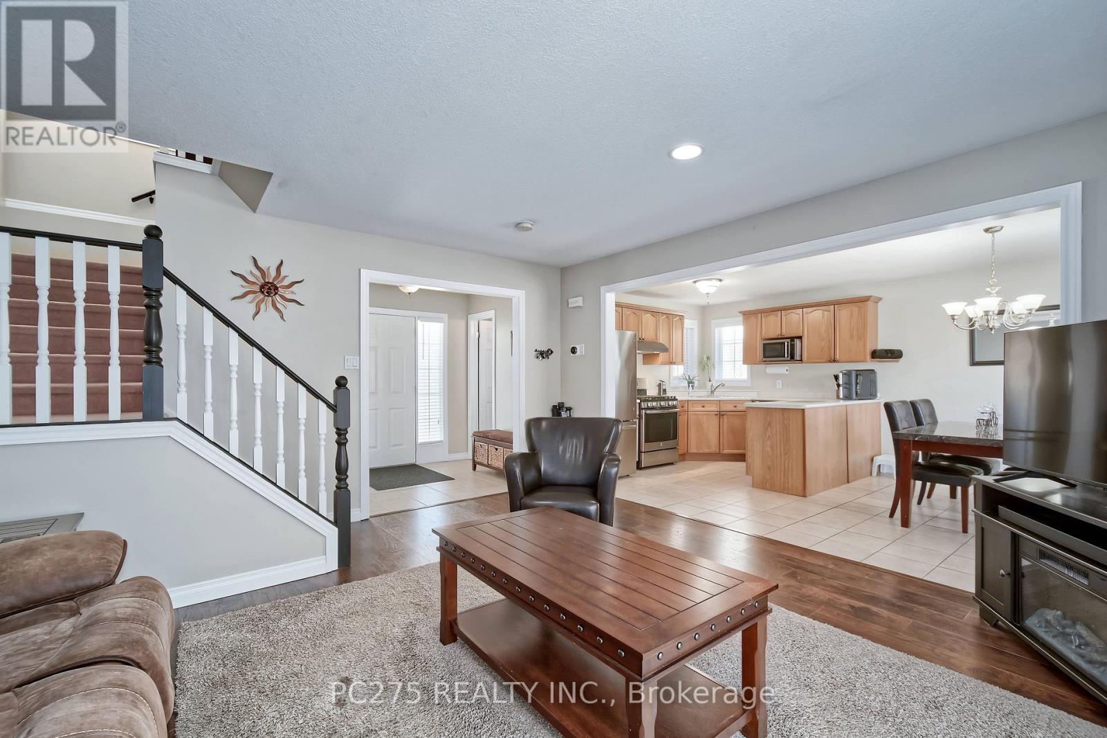 448 Forest Creek Place, London East, Ontario  N5Y 5T6 - Photo 8 - X12866346