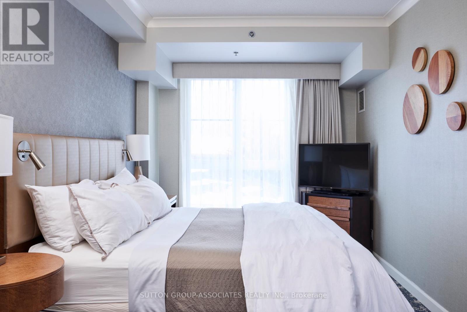 304 - 220 Gord Canning Drive, Blue Mountains, Ontario  L9Y 0K9 - Photo 12 - X12866404