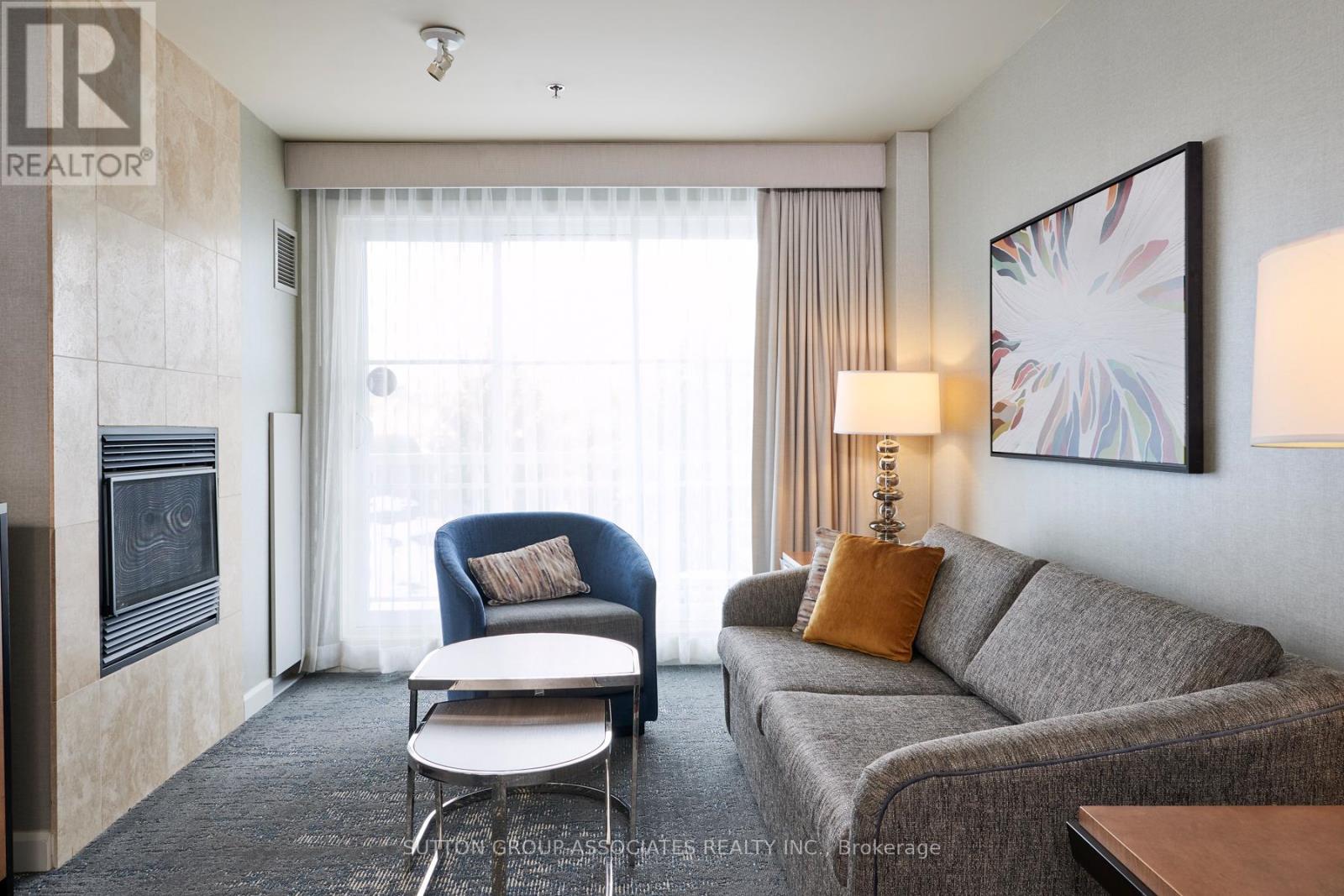 304 - 220 Gord Canning Drive, Blue Mountains, Ontario  L9Y 0K9 - Photo 9 - X12866404