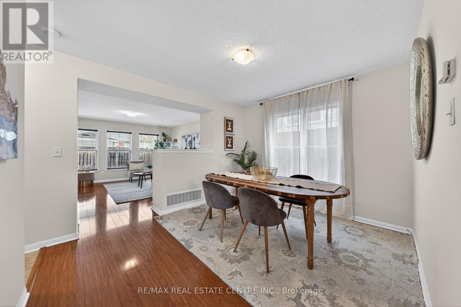 20 Longspur Way, Cambridge, Ontario  N1T 2K4 - Photo 4 - X12866454