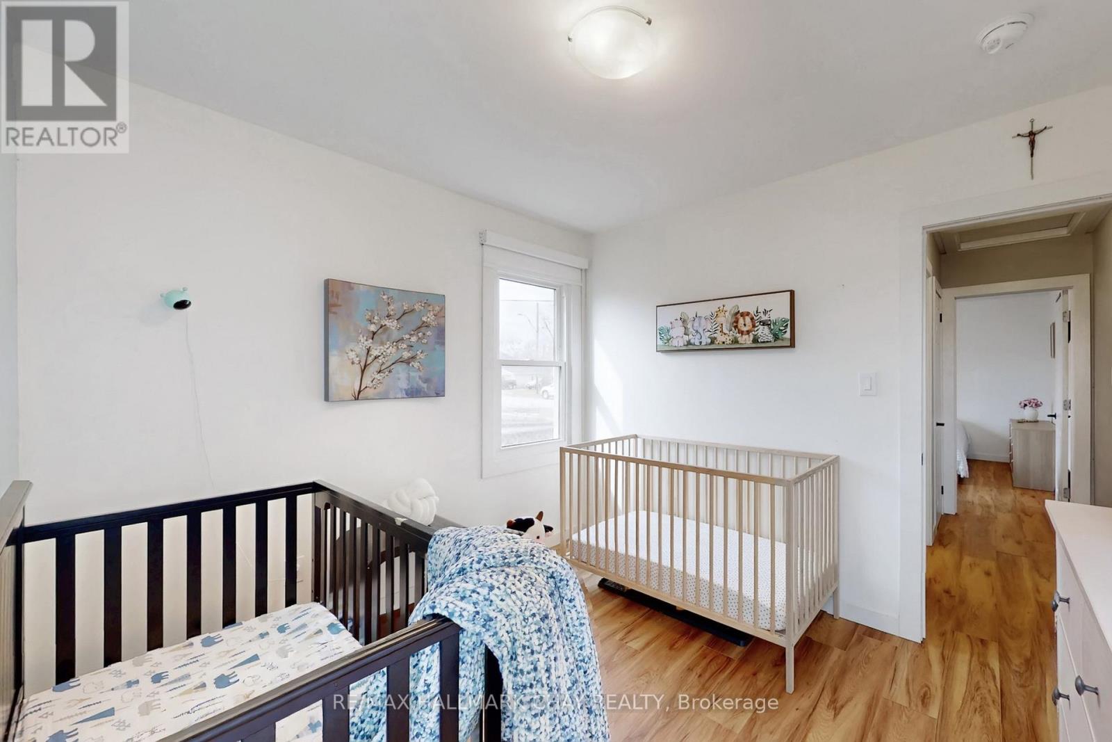 9 Bolton Avenue, Thorold, Ontario  L2V 3H5 - Photo 16 - X12866520