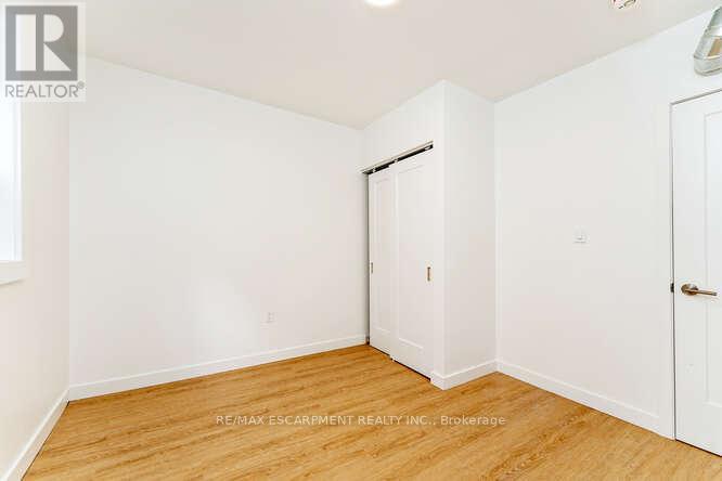 7 - 127 Victoria Avenue S, Hamilton, Ontario  L8N 2S9 - Photo 13 - X12866526