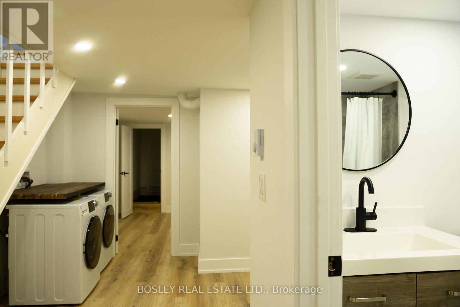 1 - 214 Simpson Avenue, Toronto, Ontario  M4K 1A6 - Photo 9 - E12861500