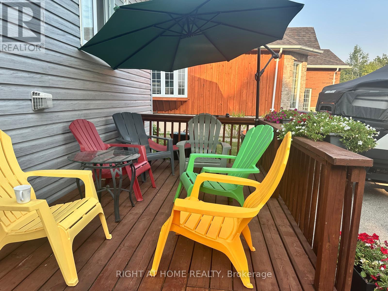 741 Innisfil Beach Road, Innisfil, Ontario  L9S 4E4 - Photo 2 - N12798084