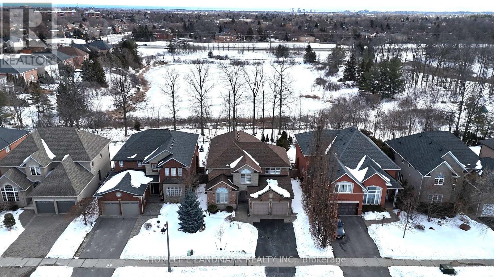 2108 Arbourview Drive, Oakville, Ontario  L6M 3P3 - Photo 45 - W12837730