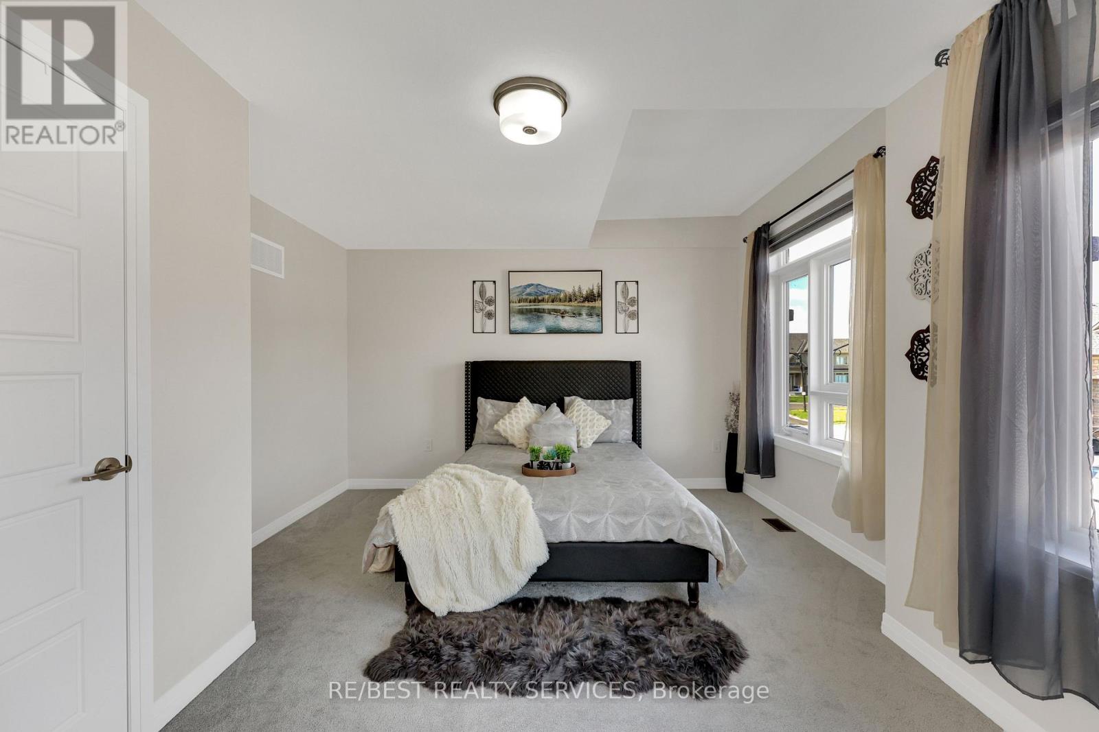 130 Hitchman Street, Brant, Ontario  N3L 0N6 - Photo 31 - X12498964