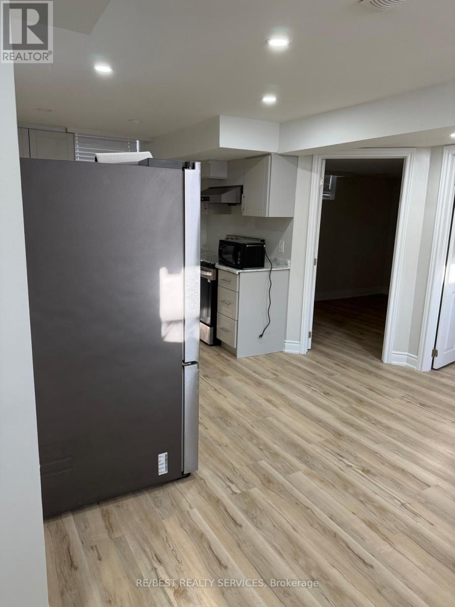 Bsmt - 1 O'connor Lane, Guelph, Ontario  N1E 7G6 - Photo 10 - X12653988