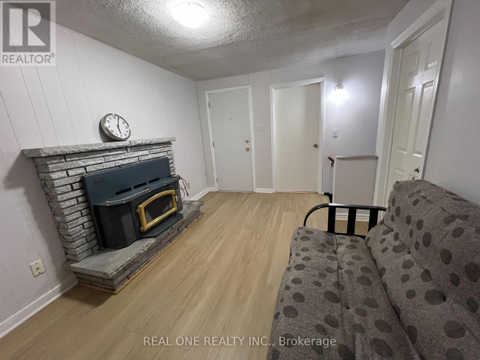 566 Middlewoods Drive, London North, Ontario  N6G 1W4 - Photo 26 - X12674716