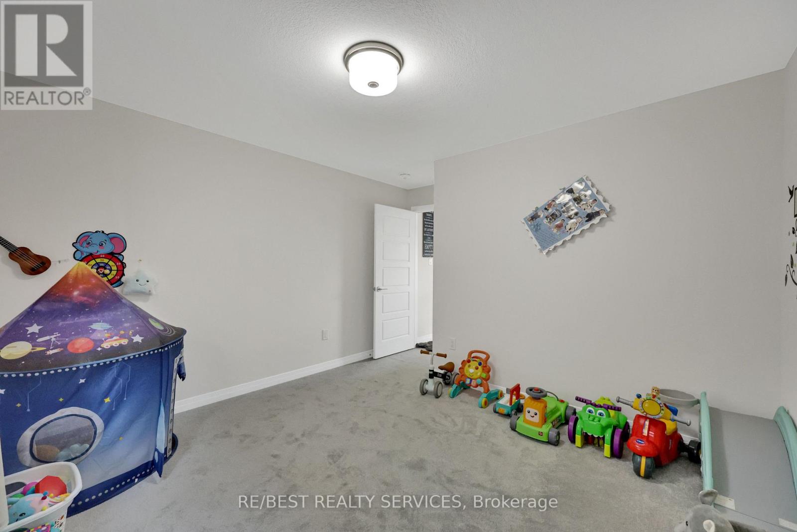 130 Hitchman Street, Brant, Ontario  N3L 0N6 - Photo 26 - X12498964