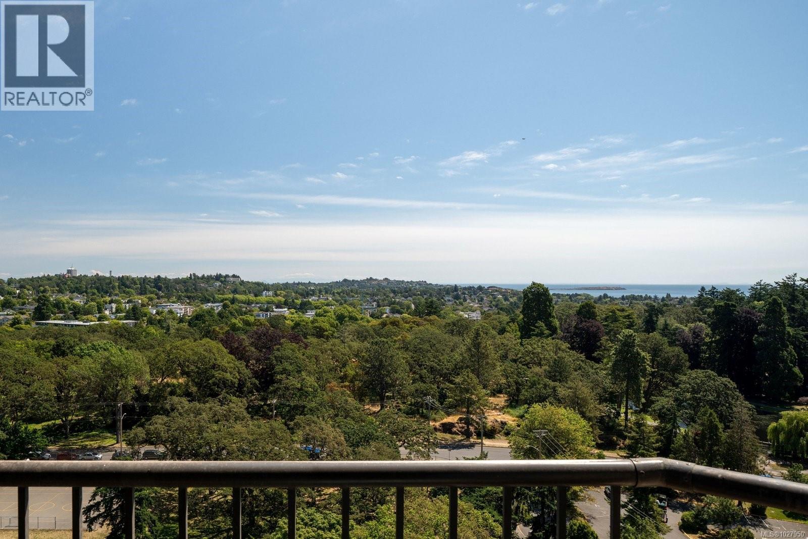 1407 620 Toronto St, Victoria, British Columbia  V8V 1P7 - Photo 2 - 1027950