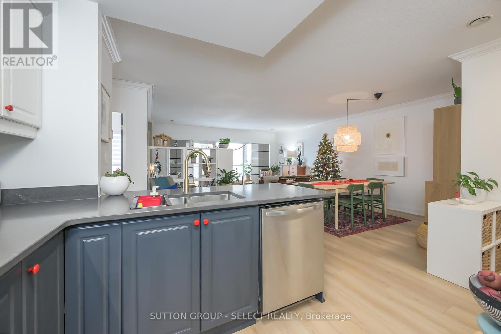 903 - 544 Talbot Street, London East, Ontario  N6A 0A8 - Photo 4 - X12866718