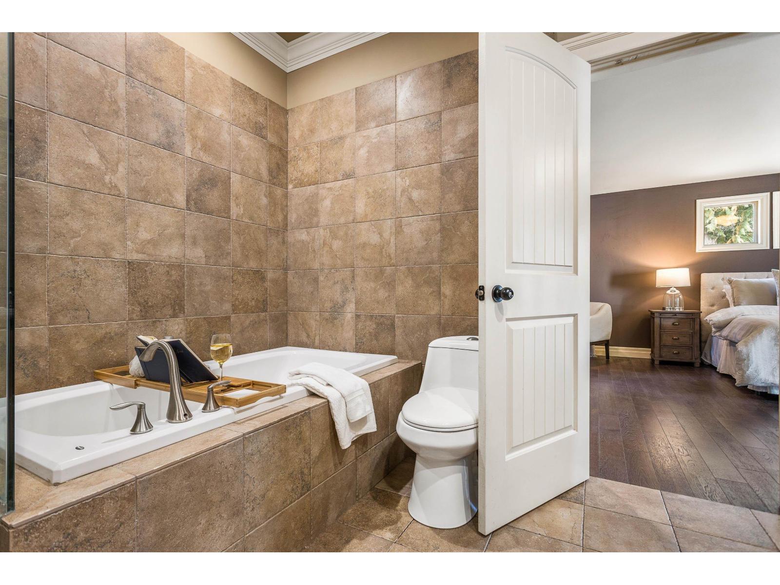 9729 216 Street, Langley, British Columbia  V1M 3J1 - Photo 28 - R3090258