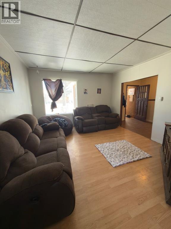 522 12b Street N, Lethbridge, Alberta  T1H 2L5 - Photo 5 - A2290696