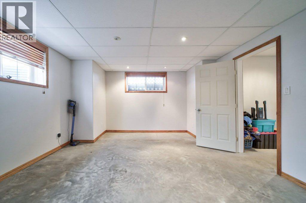 2222 Twp Rd 7-5, Lundbreck, Alberta  T0K 0H0 - Photo 32 - A2290998