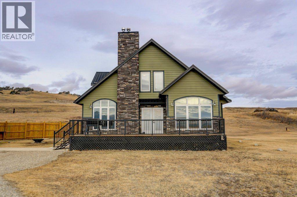 2222 Twp Rd 7-5, Lundbreck, Alberta  T0K 0H0 - Photo 2 - A2290998