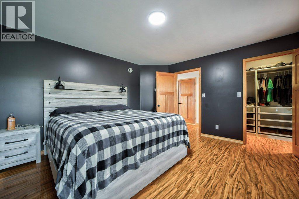 2222 Twp Rd 7-5, Lundbreck, Alberta  T0K 0H0 - Photo 18 - A2290998