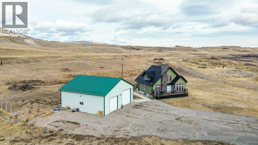 2222 Twp Rd 7-5, Lundbreck, Alberta  T0K 0H0 - Photo 39 - A2290998