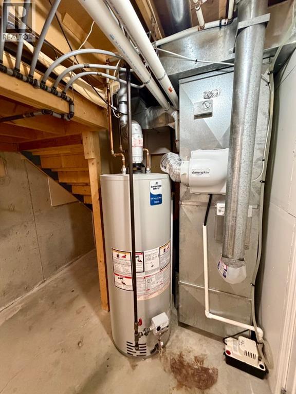 79 Greenham Drive, Red Deer, Alberta  T2P 3J9 - Photo 22 - A2291686