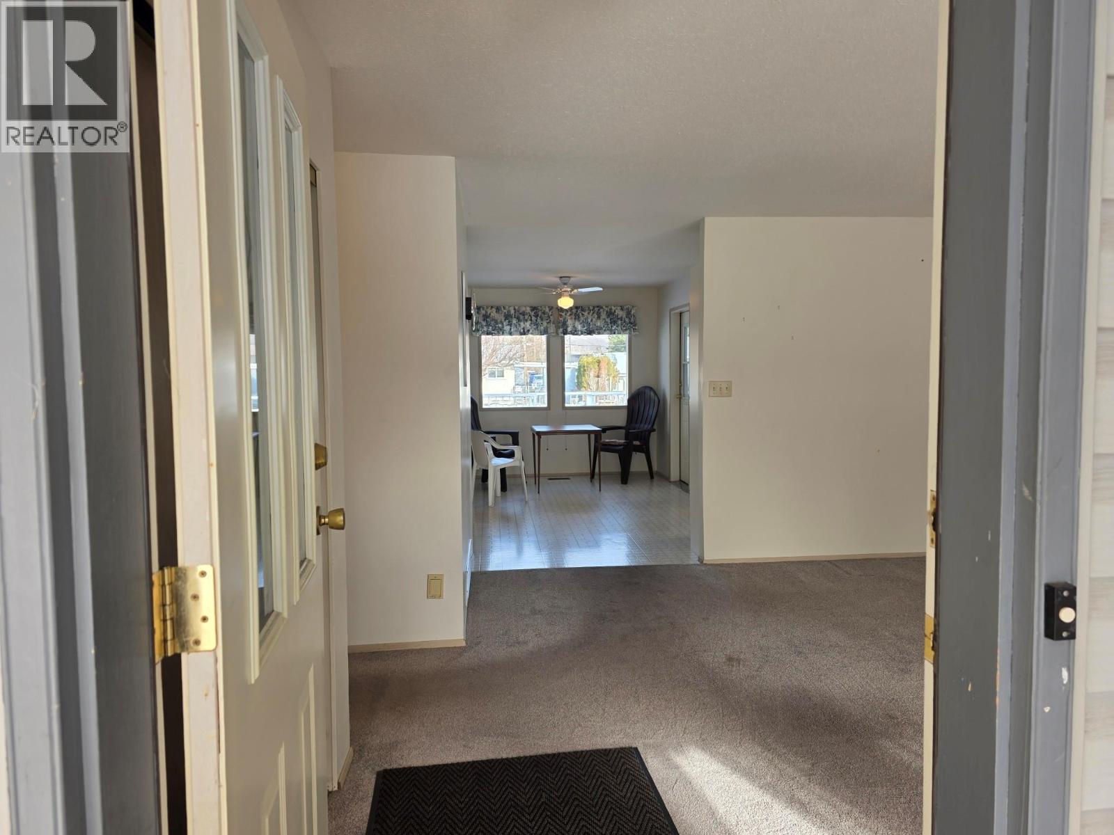 6660 21st Street, Grand Forks, British Columbia  V0H 1H4 - Photo 9 - 10376764