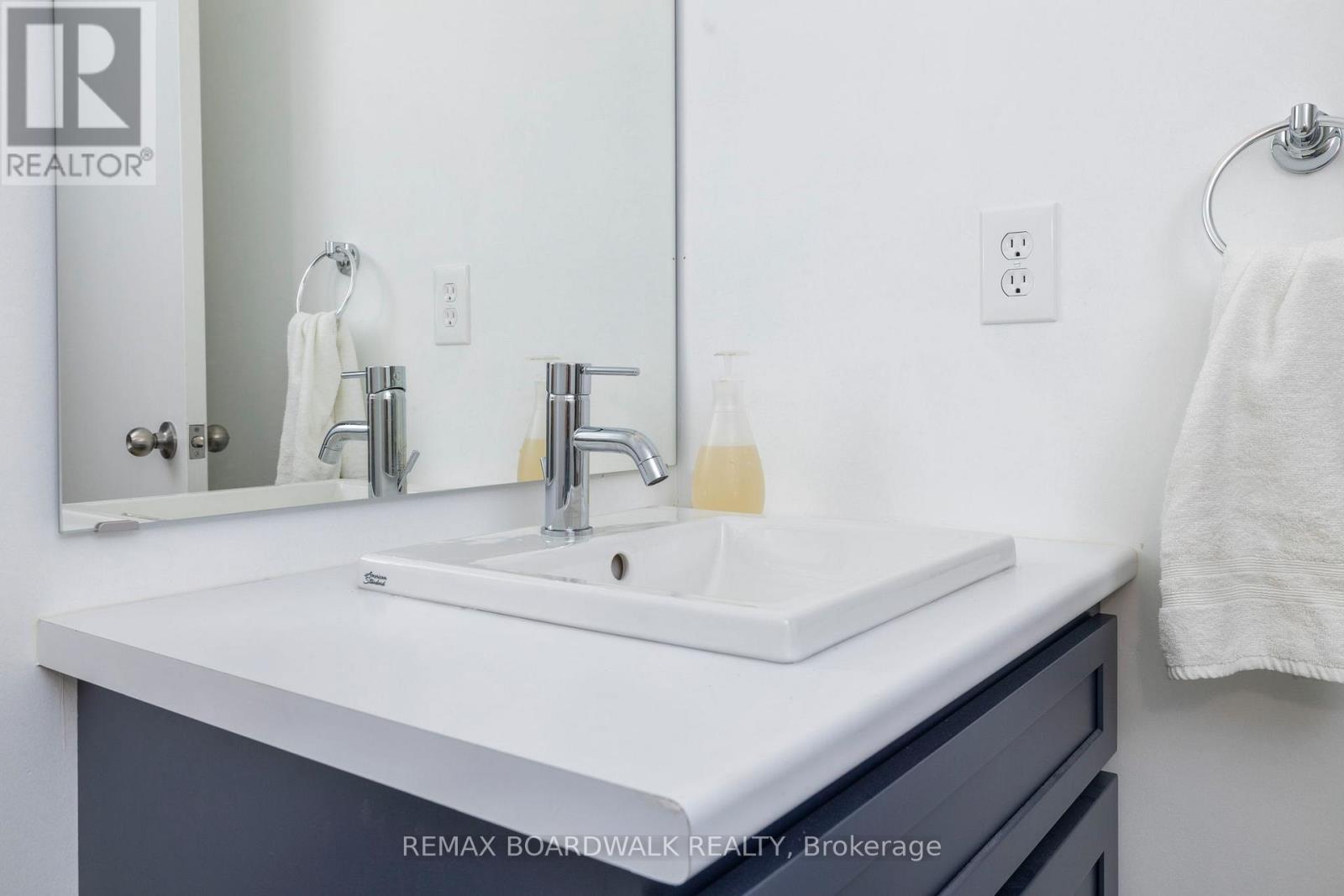 12 Selye Crescent, Ottawa, Ontario  K2K 1C9 - Photo 29 - X12656566