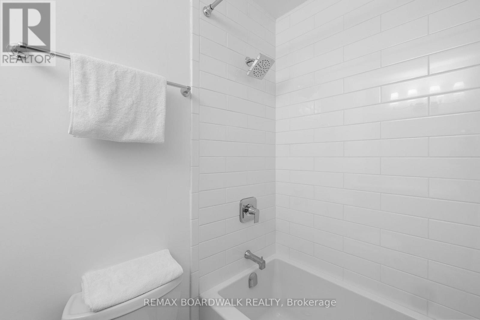 12 Selye Crescent, Ottawa, Ontario  K2K 1C9 - Photo 33 - X12656566