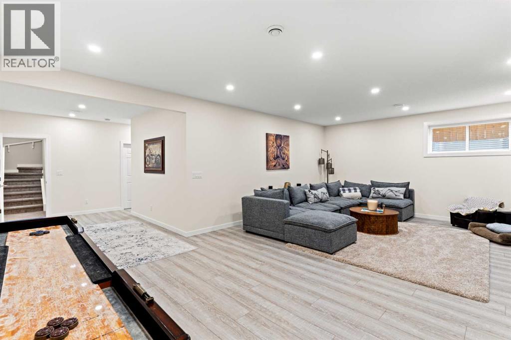 18 Drake Landing Street, Okotoks, Alberta  T1S 0P7 - Photo 30 - A2282904