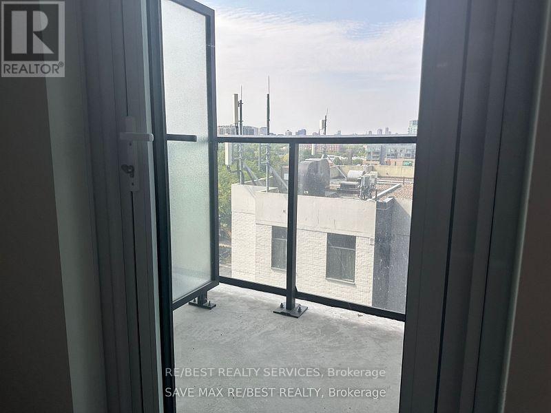 726 - 285 Dufferin Street, Toronto, Ontario  M6K 0J2 - Photo 19 - W12386236