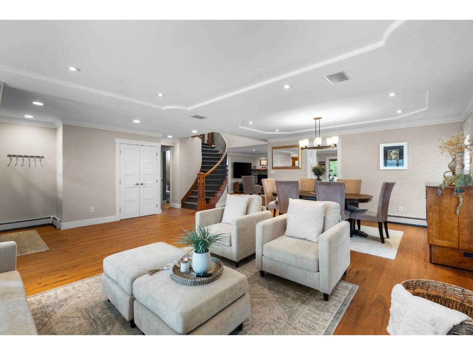 9655 206a Street, Langley, British Columbia  V1M 2H2 - Photo 4 - R3097567